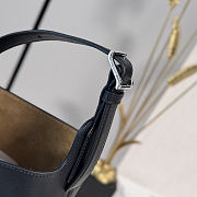 Loewe Medium Bilbao Chestnut Leather Bucket Bag Black - 6
