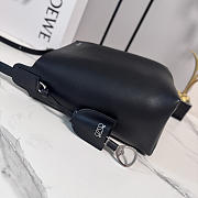 Loewe Medium Bilbao Chestnut Leather Bucket Bag Black - 2