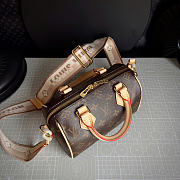 Louis Vuitton Speedy Bandoulière 20 Monogram Canvas M46222 - 5