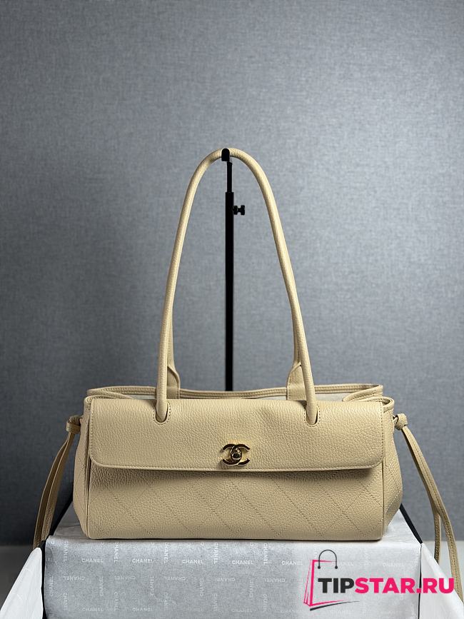 Chanel Shopping Tote Black Grained Calfskin In Ivory - 1