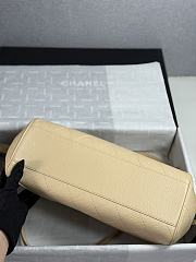 Chanel Shopping Tote Black Grained Calfskin In Ivory - 4