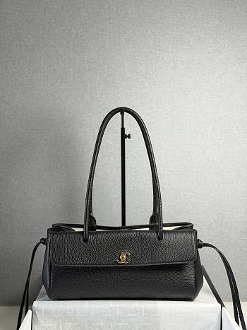 Chanel Shopping Tote Black Grained Calfskin In Black