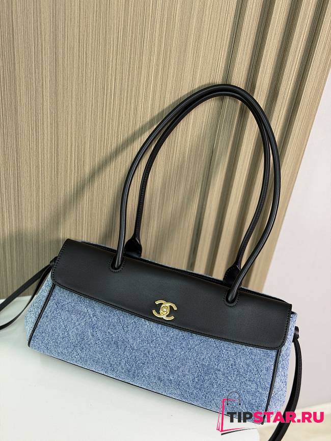 Chanel Shopping Tote Black Grained Calfskin and Blue Denim - 1